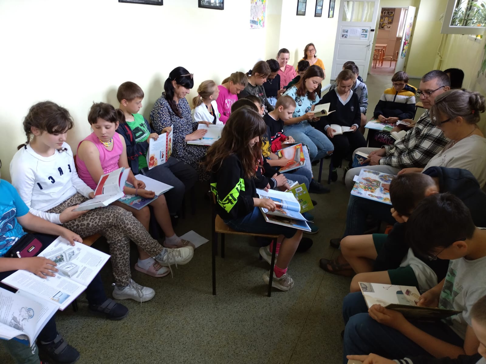 Akcja wsp&oacute;lne czytanie w SOSW Grodk&oacute;w